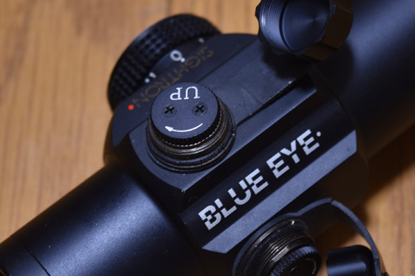 SIGHTRON SD-33 BLUE EYE